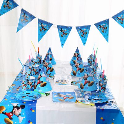 יום הולדת מיקי מאוס עיצוב שולחן קונספט קאפקייקס מיקימאוס להזמנה לייף-דיזיין